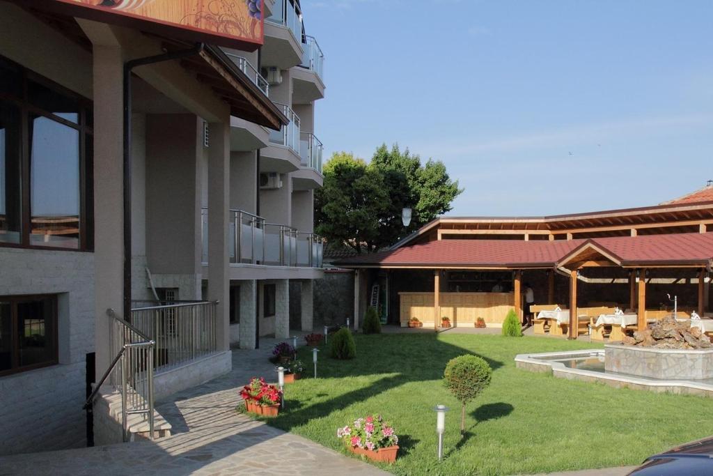 Hotel Akre Kavarna Luaran gambar