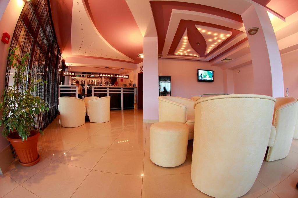 Hotel Akre Kavarna Luaran gambar